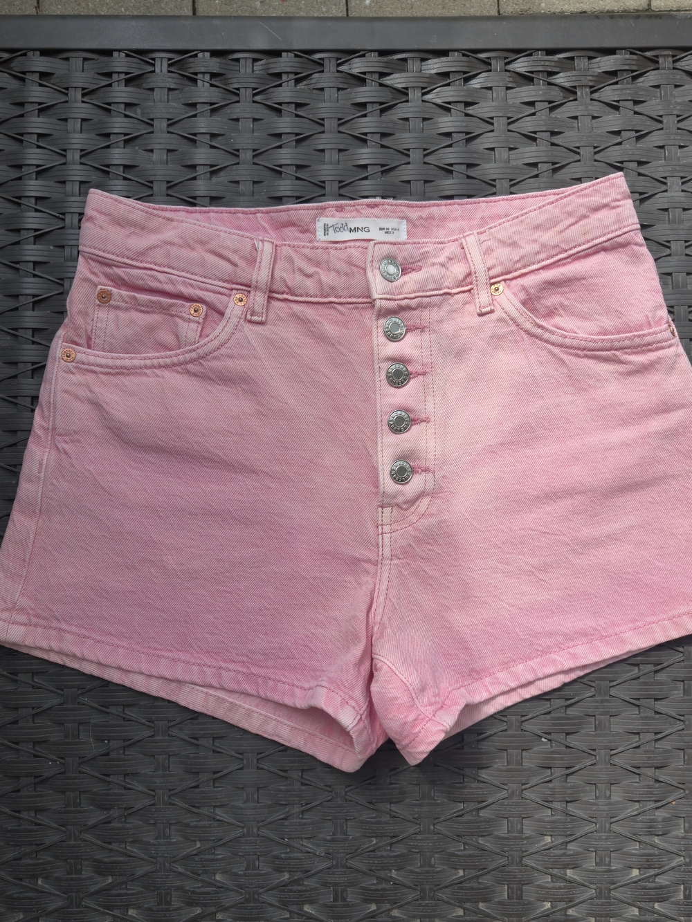 MANGO TODD High-Rise Pink Denim Button-Front Women’s Shorts US 4